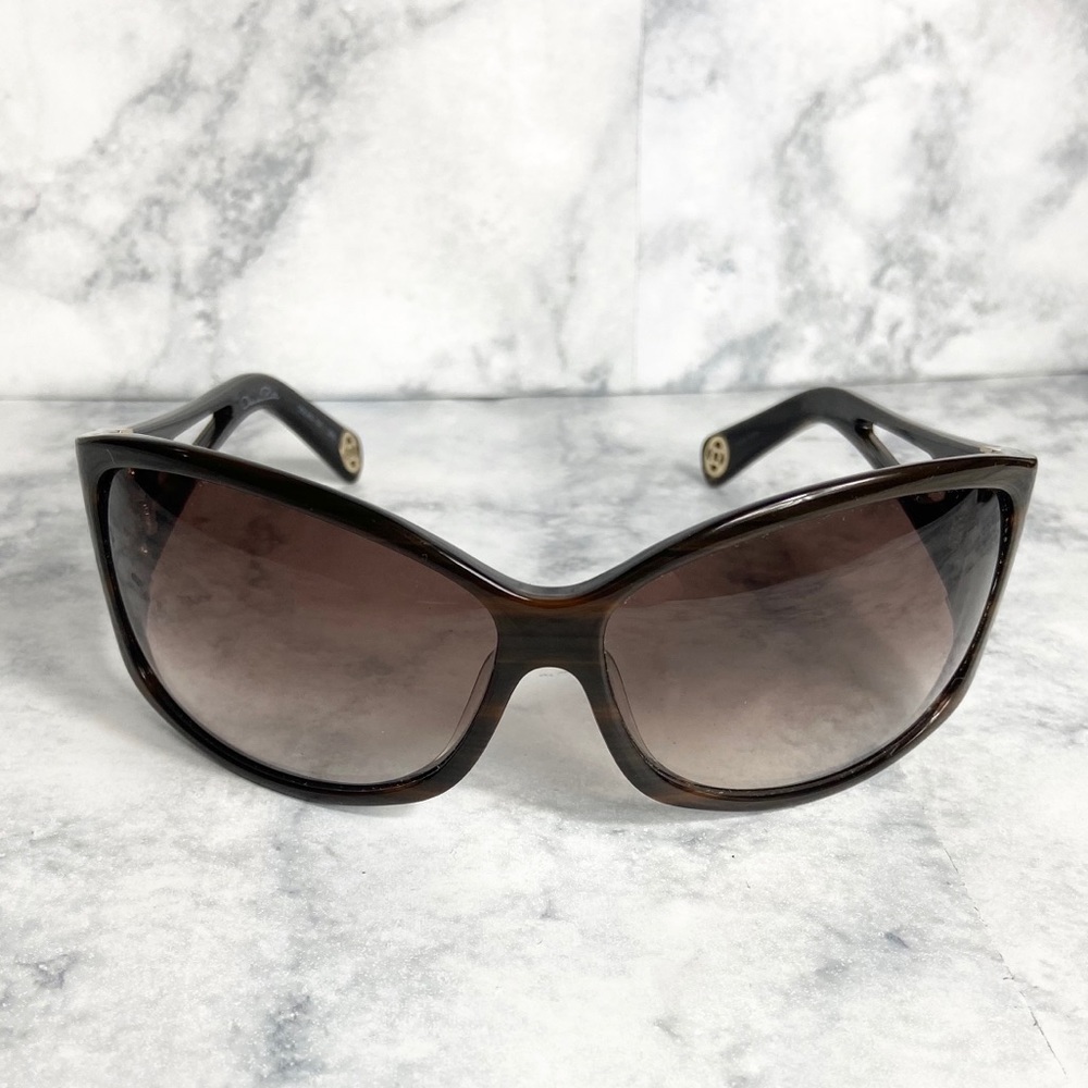 SOLD Oscar de la Renta Sunglasses - Picture 8 of 8